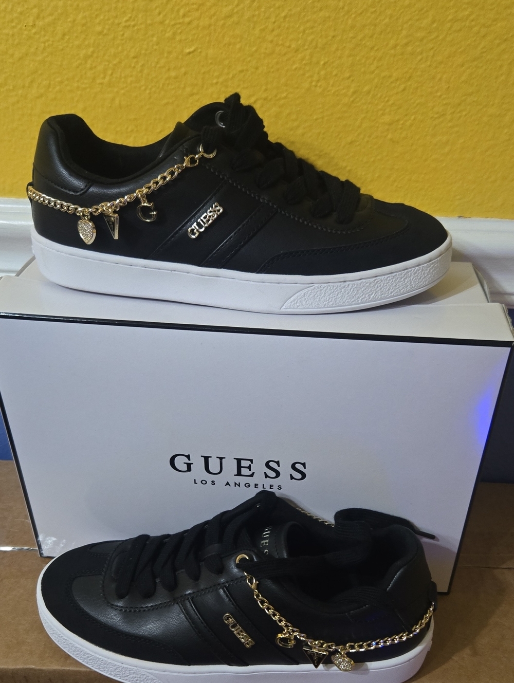 Guess Black Sneakers with Gold Charm Chain and White Sole Nwb Sz 8 Women